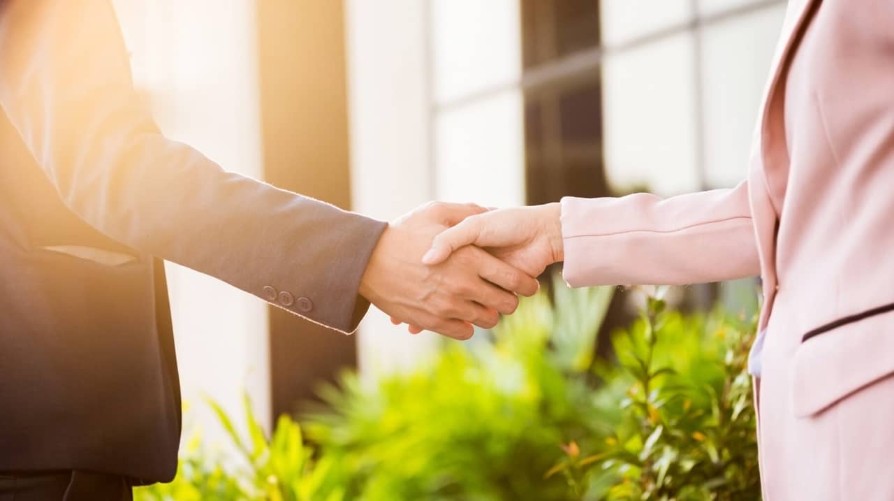 Comment bien choisir son associé et éviter les erreurs pour construire un partenariat solide
